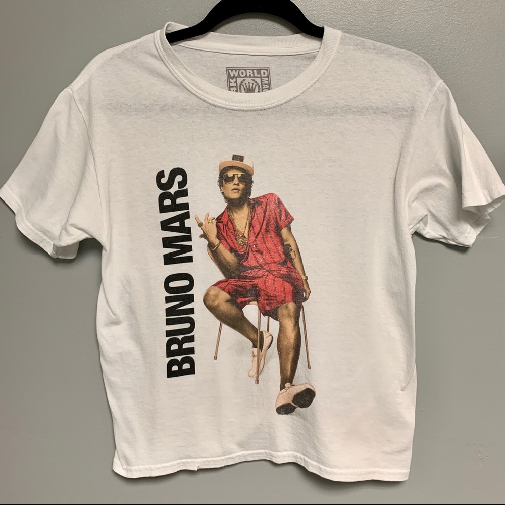 Bruno Mars 24K Magic World Tour Shirt MEDIUM